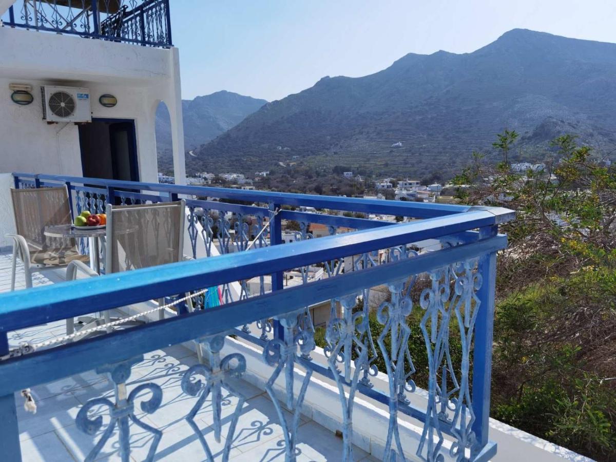 Marinas Studios Livadia  외부 사진