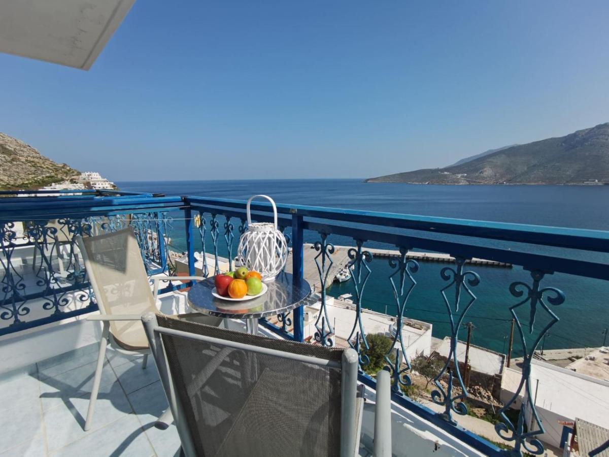 Marinas Studios Livadia  외부 사진