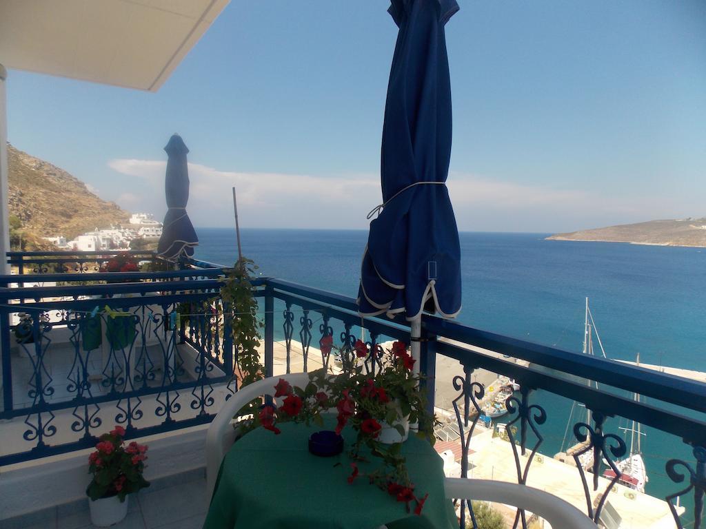 Marinas Studios Livadia  외부 사진
